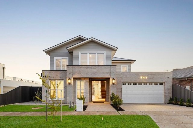 57 Cloverfield Crescent, VIC 3750