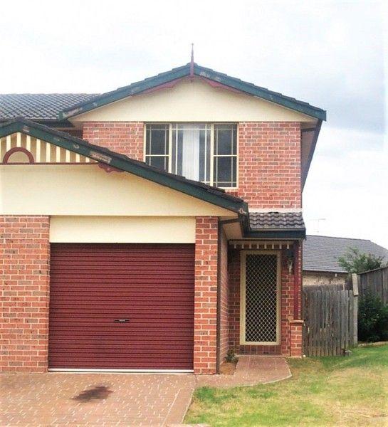2/16 Priscilla Place, NSW 2763