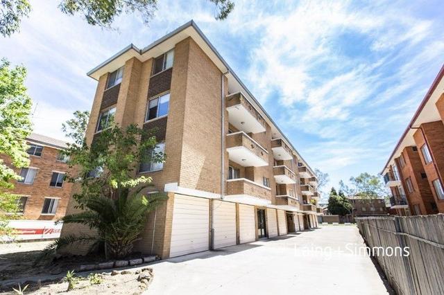 4/211 Derby Street, NSW 2750