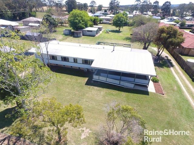 36 James Street, QLD 4610