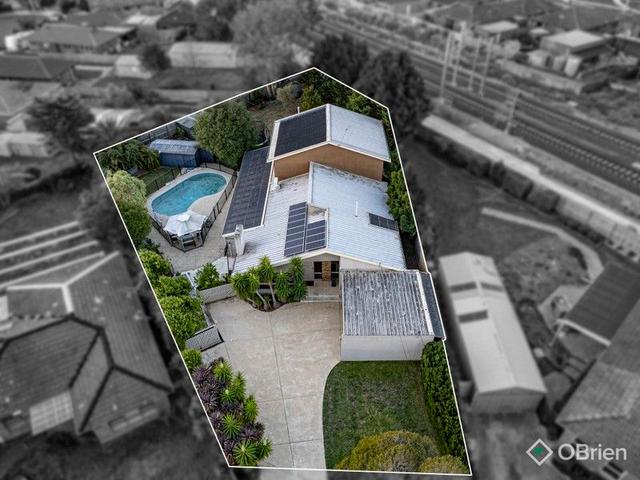13 Murray  Court, VIC 3977