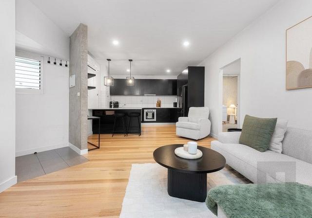 1/215 Francis Street, VIC 3013