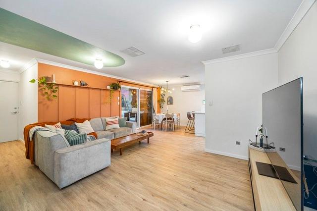 61 Zamia Rise, WA 6035