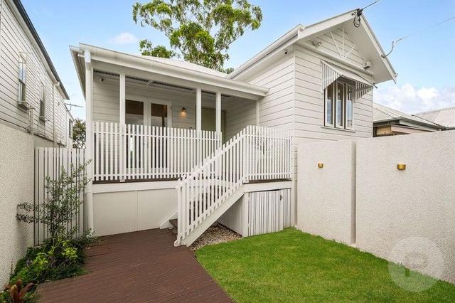 4 Kennedy Terrace, QLD 4064