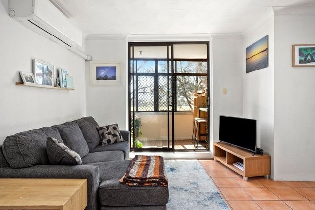 12/60 Campbell Street, NSW 2500