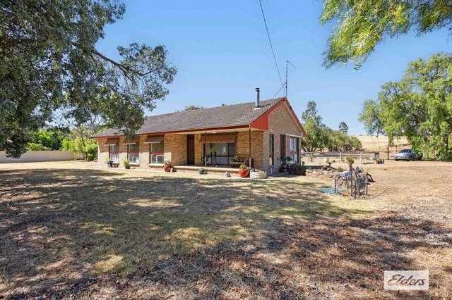 6 Walker Street, VIC 3379