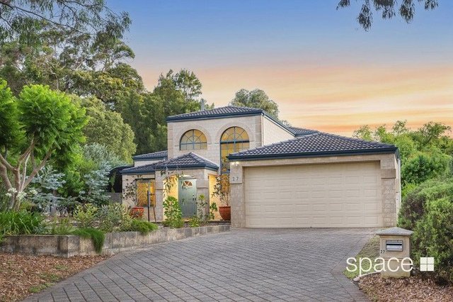 27 Hermitage Drive, WA 6285