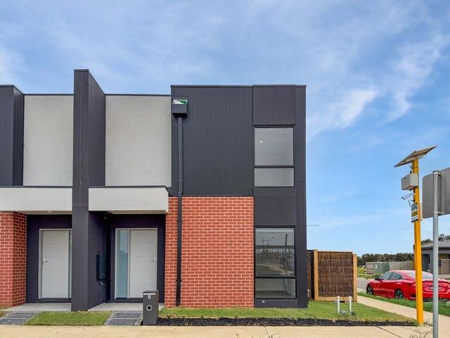 2 Avi Walk, VIC 3217