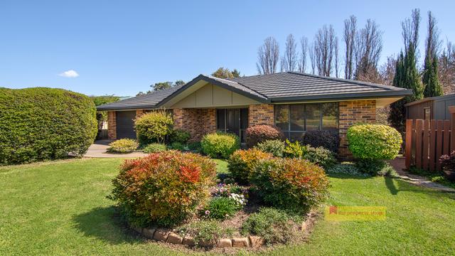 10 Abernethy Close, NSW 2850