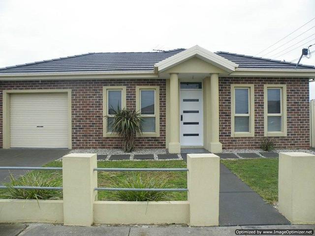 38 Newham Way, VIC 3028