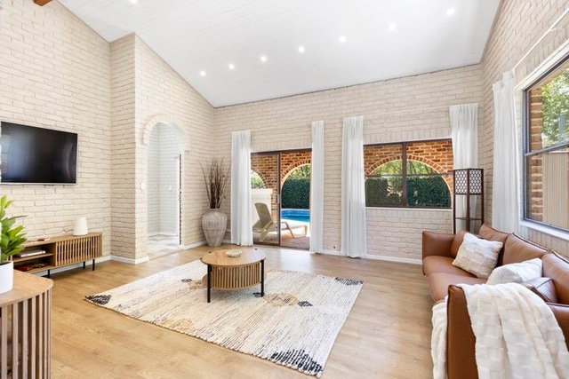 21 Elphinstone Place, NSW 2085