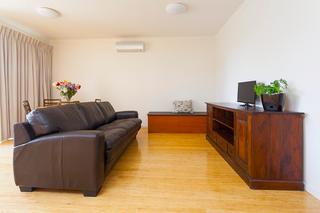 Lounge Room (2012-08-24)