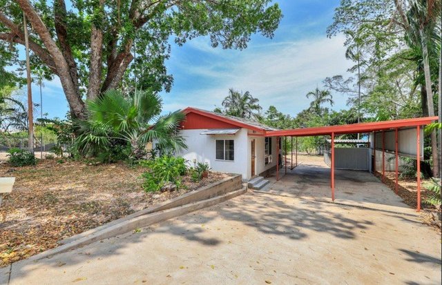 24 Matthews Road, NT 0812