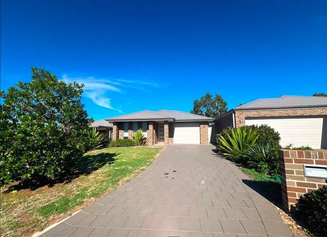 9 Ebor Way, NSW 2830