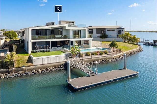 85 Marina Parade, QLD 4208