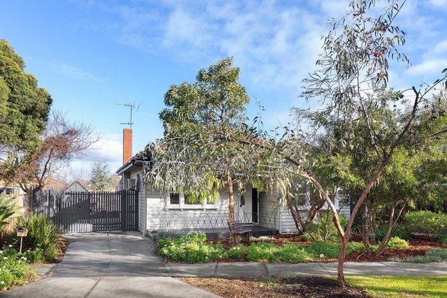 18 Merribell Avenue, VIC 3058