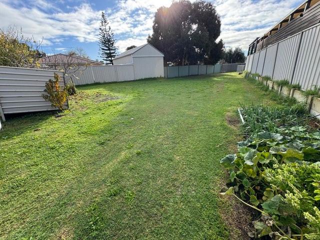 11B Moore Street, WA 6230