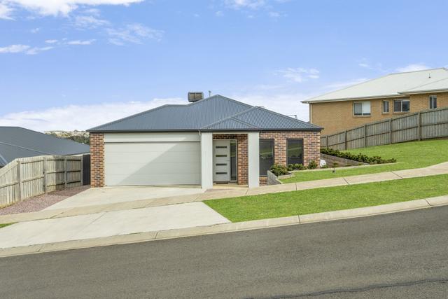 7 Warburton Way, VIC 3280