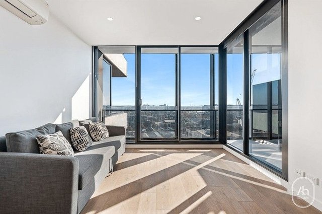 710/65 Dudley Street, VIC 3003