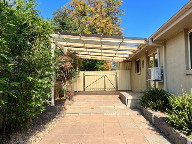 56 Heydon Cres, ACT 2617