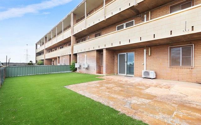 2/41 Hill Road, WA 6713