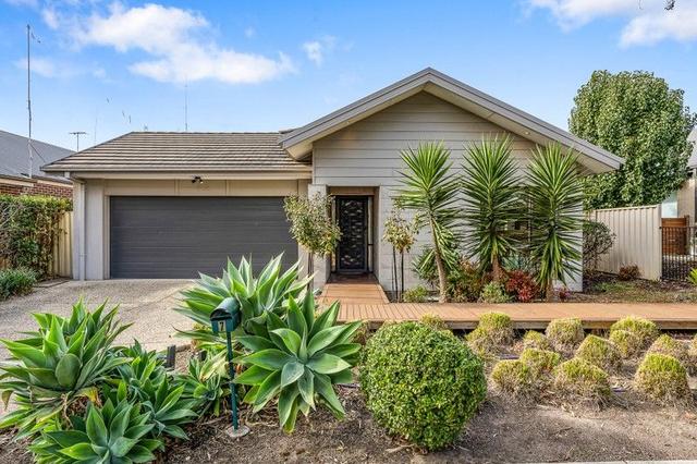 7 John Russell Road, VIC 3977