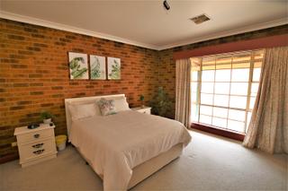 Bedroom 1 (2019-10-15)