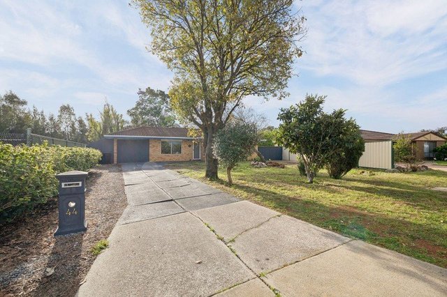 44 Excalibur Circle, WA 6111