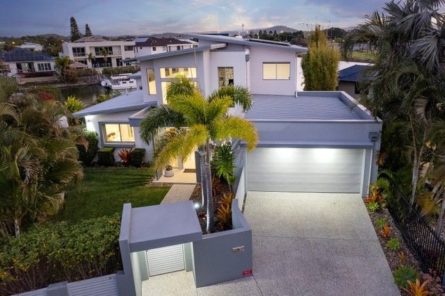 18 Ferrymans Court, QLD 4212