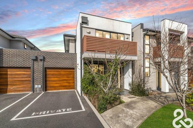 13/15 Linoak Avenue, VIC 3075