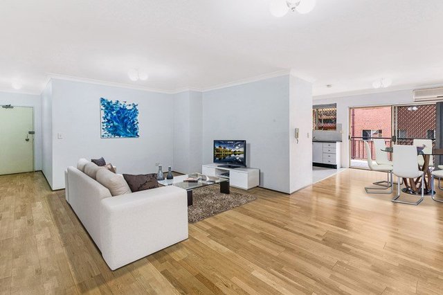 15/6 Myrtle Road, NSW 2200