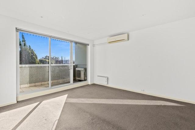 3/2 Maddock Street, VIC 3181