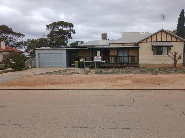 27 Woolgar Avenue, WA 6415