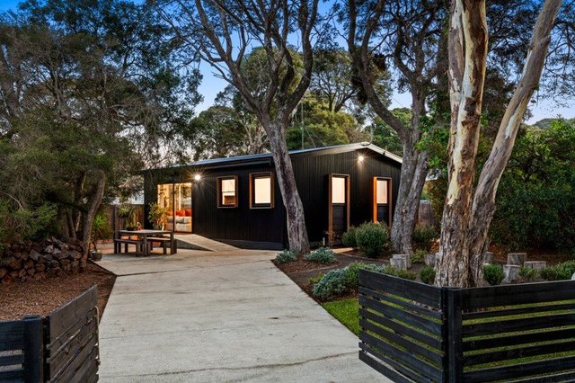 17 Saratoga Avenue, VIC 3227