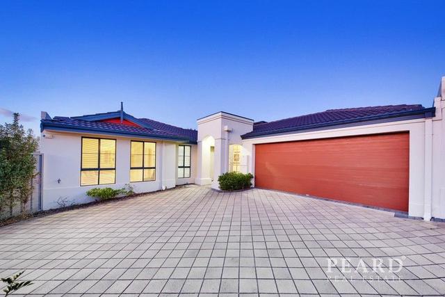 2/134 Huntriss Road, WA 6018