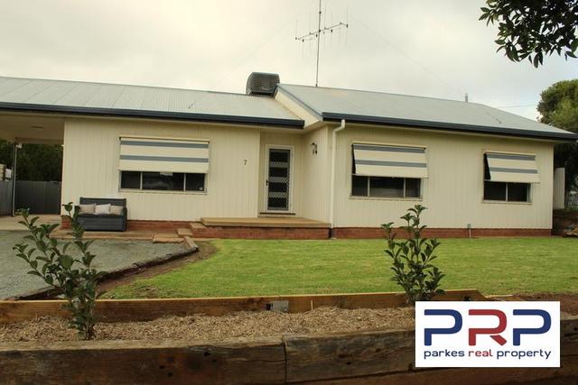 7 Fisher Street, NSW 2870