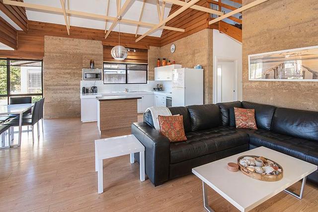 16b Gull Court, WA 6281