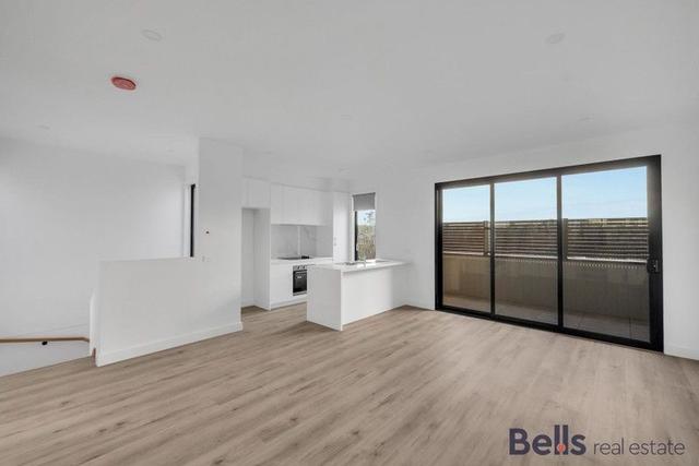 2/31 Willaton Street, VIC 3021
