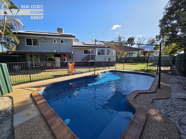 3 Thomas Pl, QLD 4720
