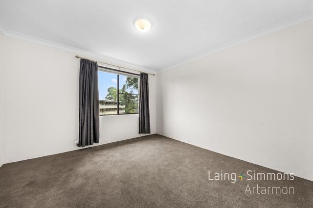 21/2 Barton Road, NSW 2064