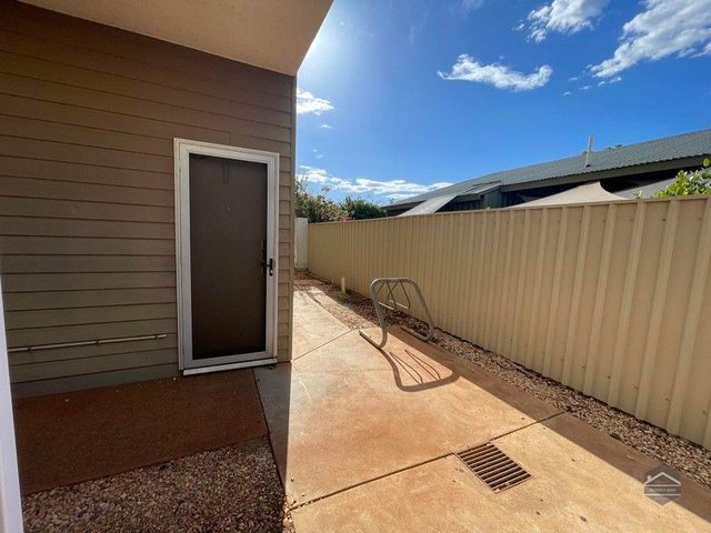1/6 Hedditch Street, WA 6722