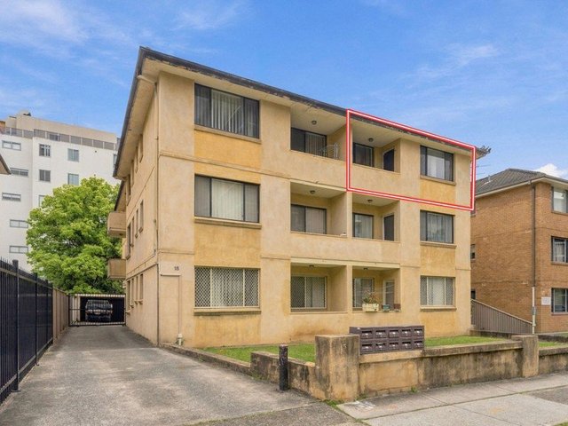 8/15 George Street, NSW 2170