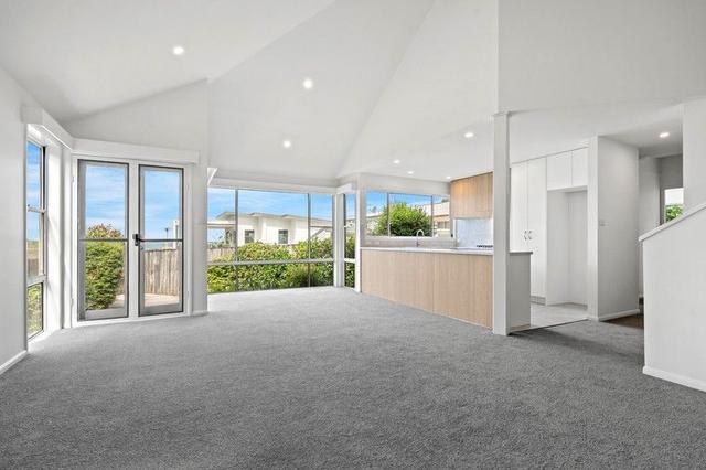 1/124A Ocean View Drive, NSW 2260