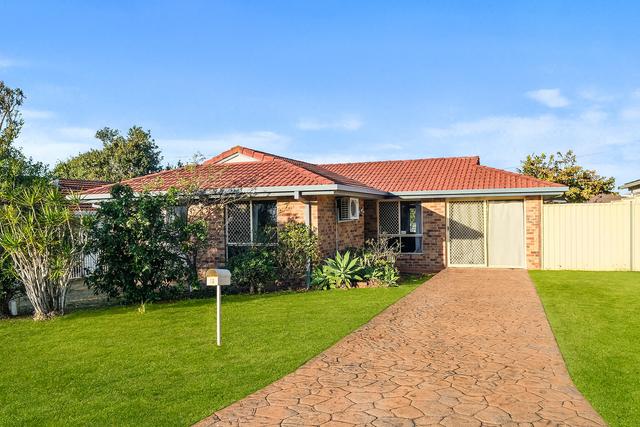 12 Rory Street, QLD 4077