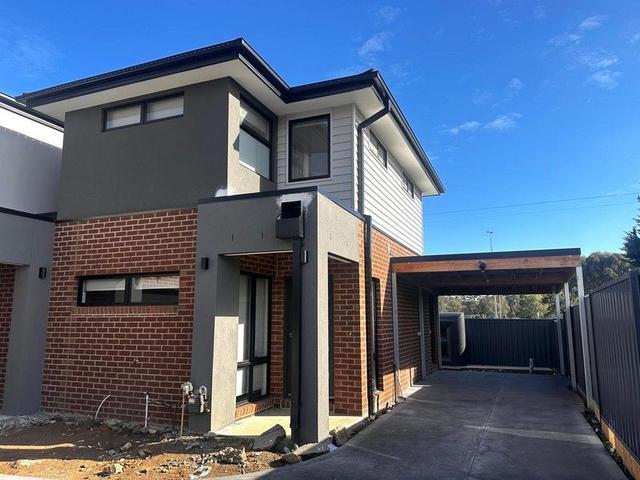 2/126 Oaktree Drive, VIC 3976
