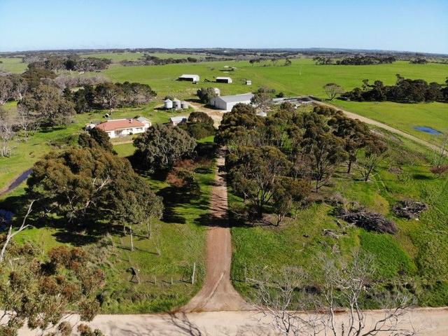 365 Ropers Road, SA 5223