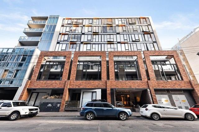 202/36 Wilson Street, VIC 3141