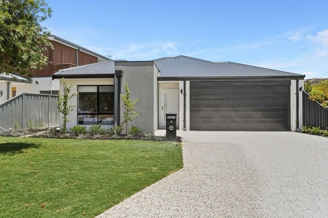 3B Ambleside Close, WA 6061