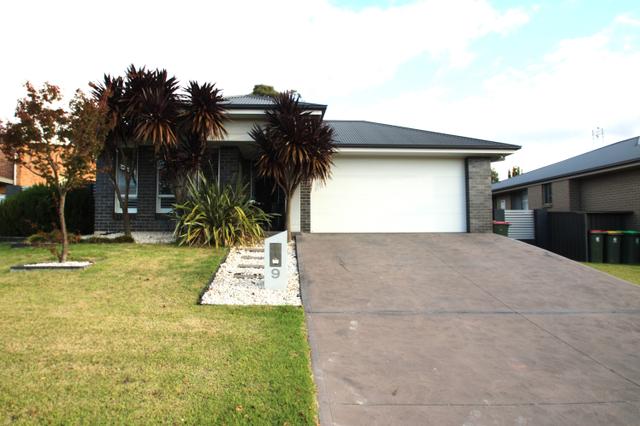 9 Eurawillah Street, NSW 2800