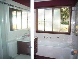 Bathroom (2007-05-28)